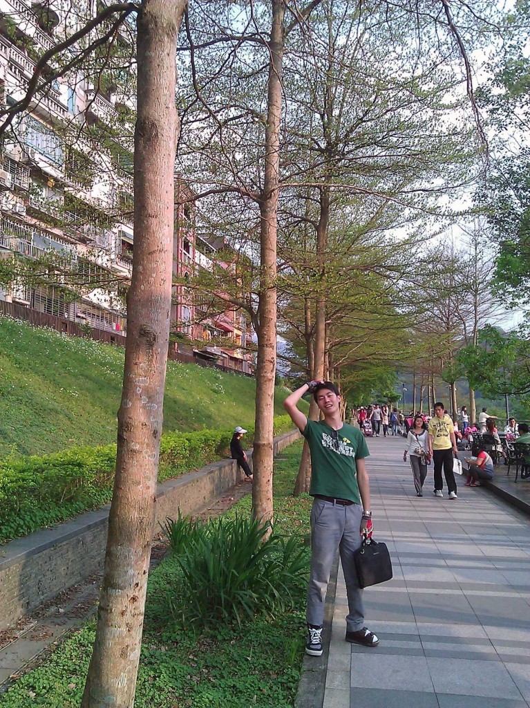 Riding the bike along the Bitan