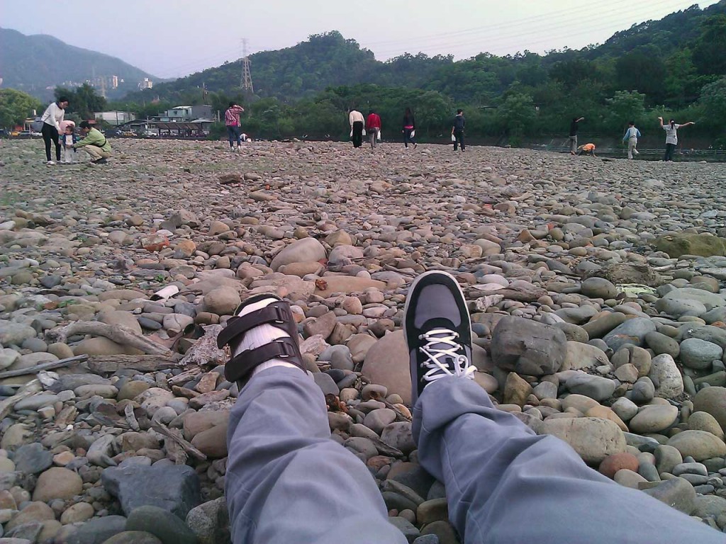 Riding the bike along the Bitan